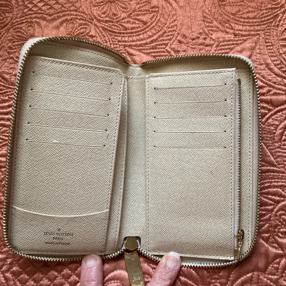 Louis Vuitton Women’s Damier Azur Zip Wallet - Picture 7 of 9